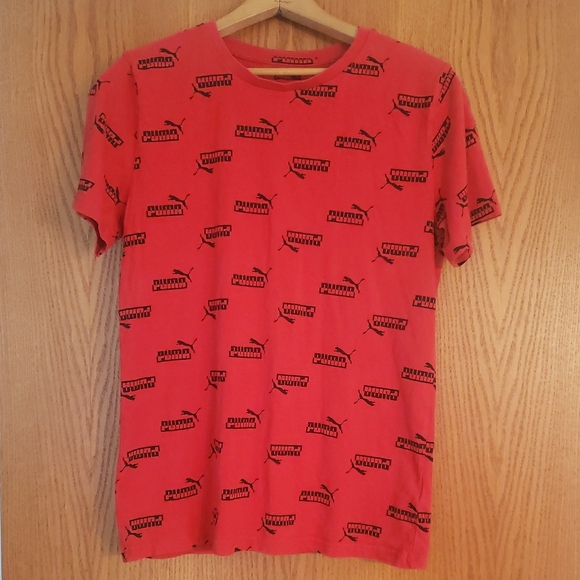 Unisex Puma Red T-Shirt with Black Graphics Youth Sz XL (18-20) - Picture 1 of 5